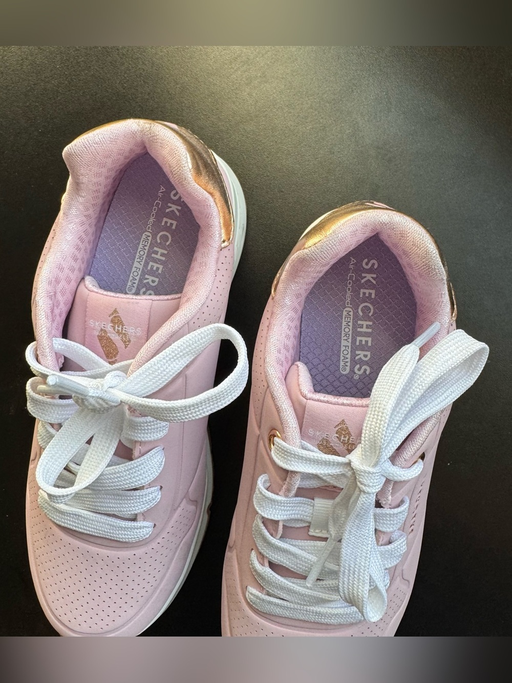 Sketchers UNO Gen1 Shimmer Away Sneakers Size: 1, NWOT - Picture 3 of 8